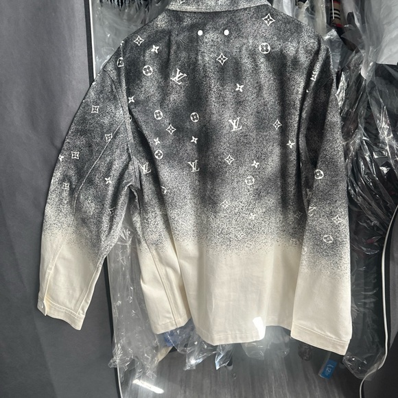 Louis Vuitton Monogram Black and Cream Shirt Jacket - Picture 6 of 6